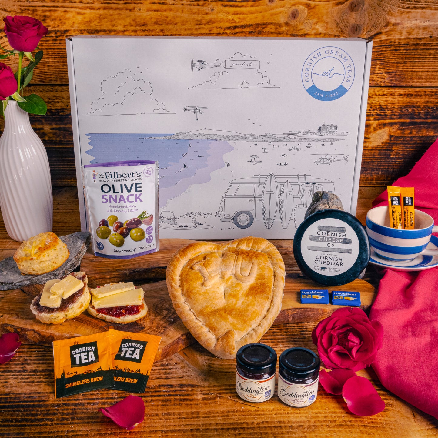 The Heart Pasty & Cheese Tea Box