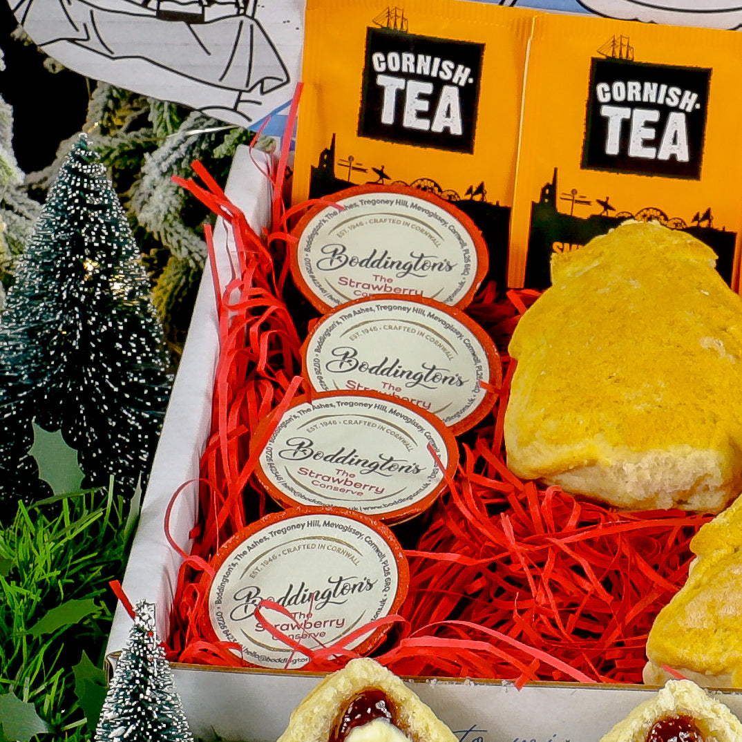 The Mince Pie & Cream Tea Hamper