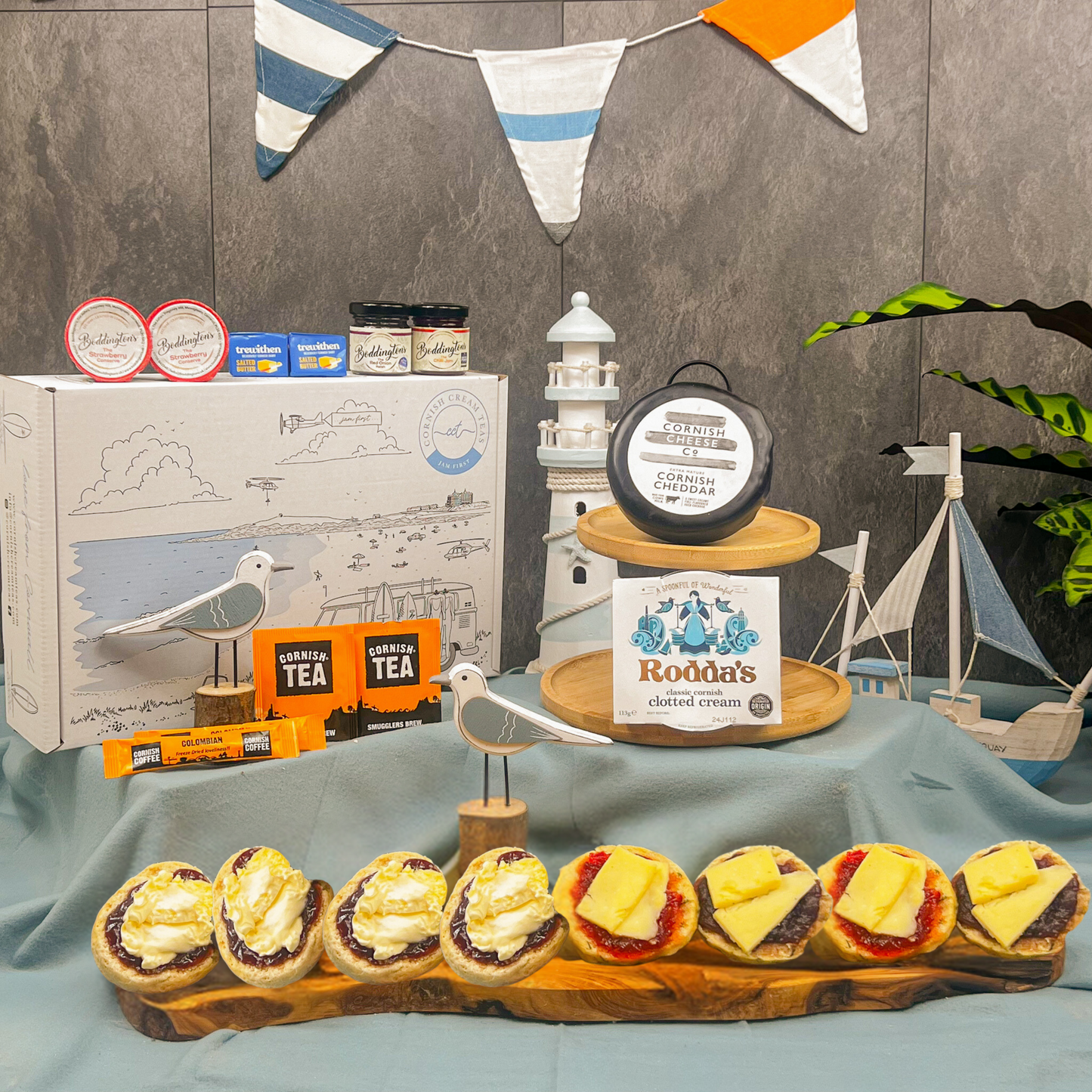 Cornish Cream & Cheese Tea Delight