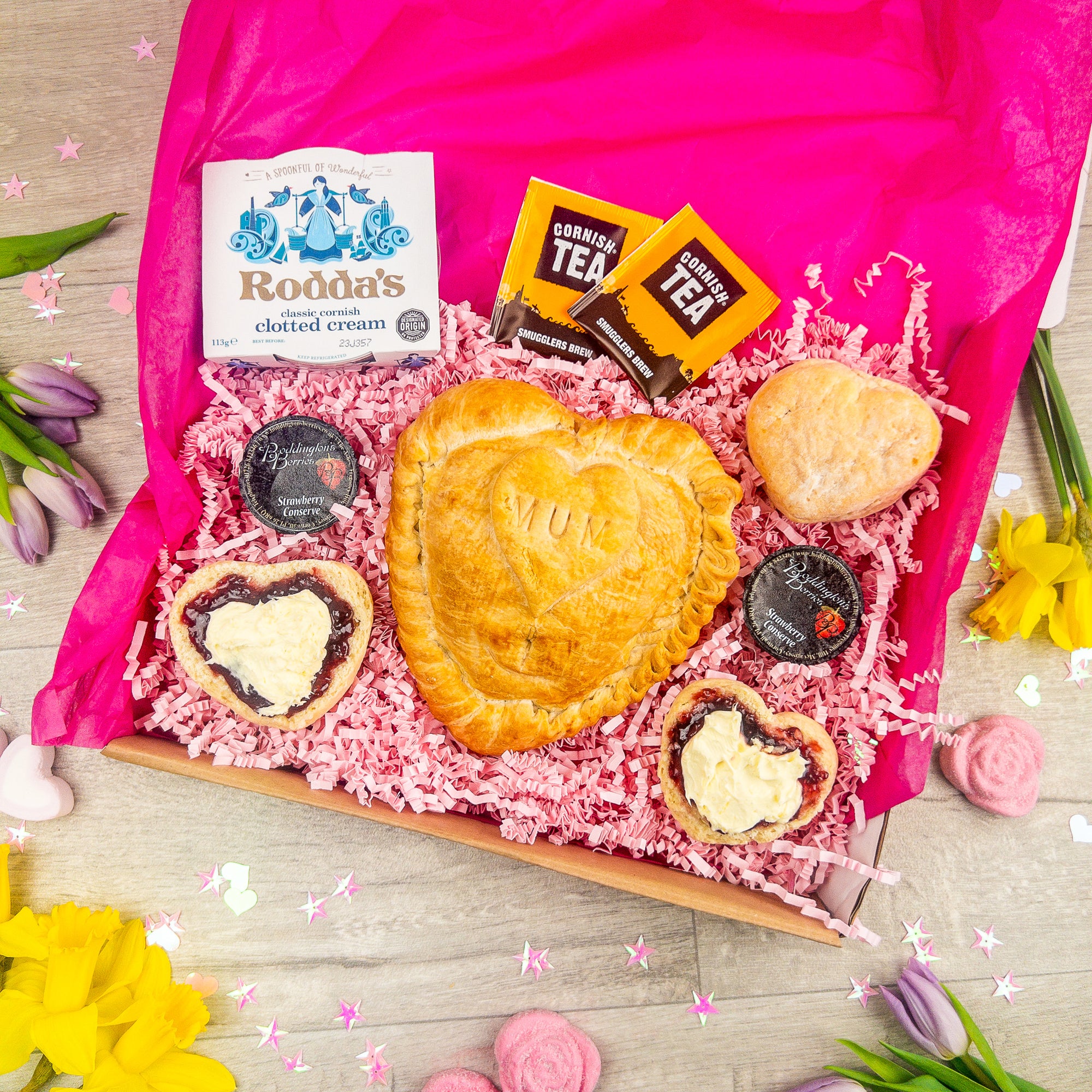 For Mum, From Cornwall: The Love For Mum Box - A Cornish Hug