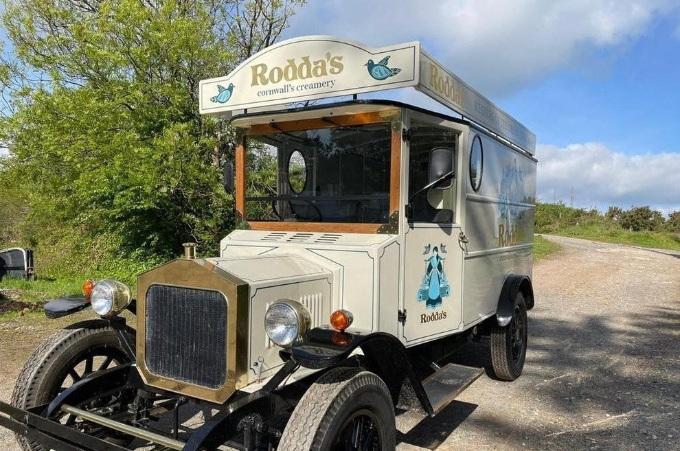 The Cream of Cornwall - Rodda's Clotted Cream – Cornish Cream Teas