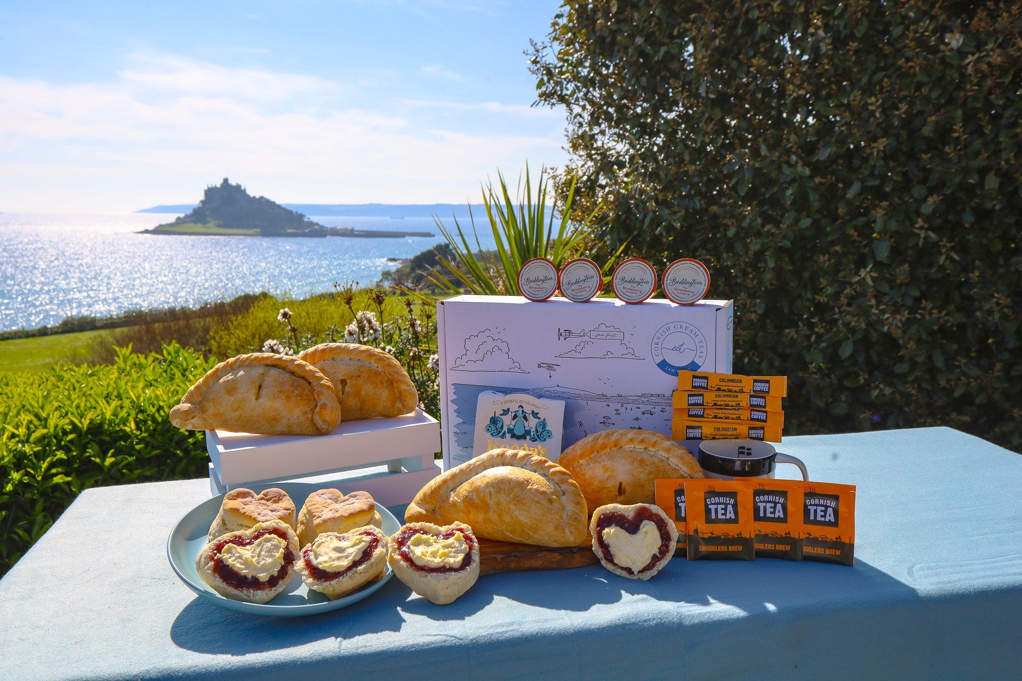 Ultimate & Cornish Pasty Hampers
