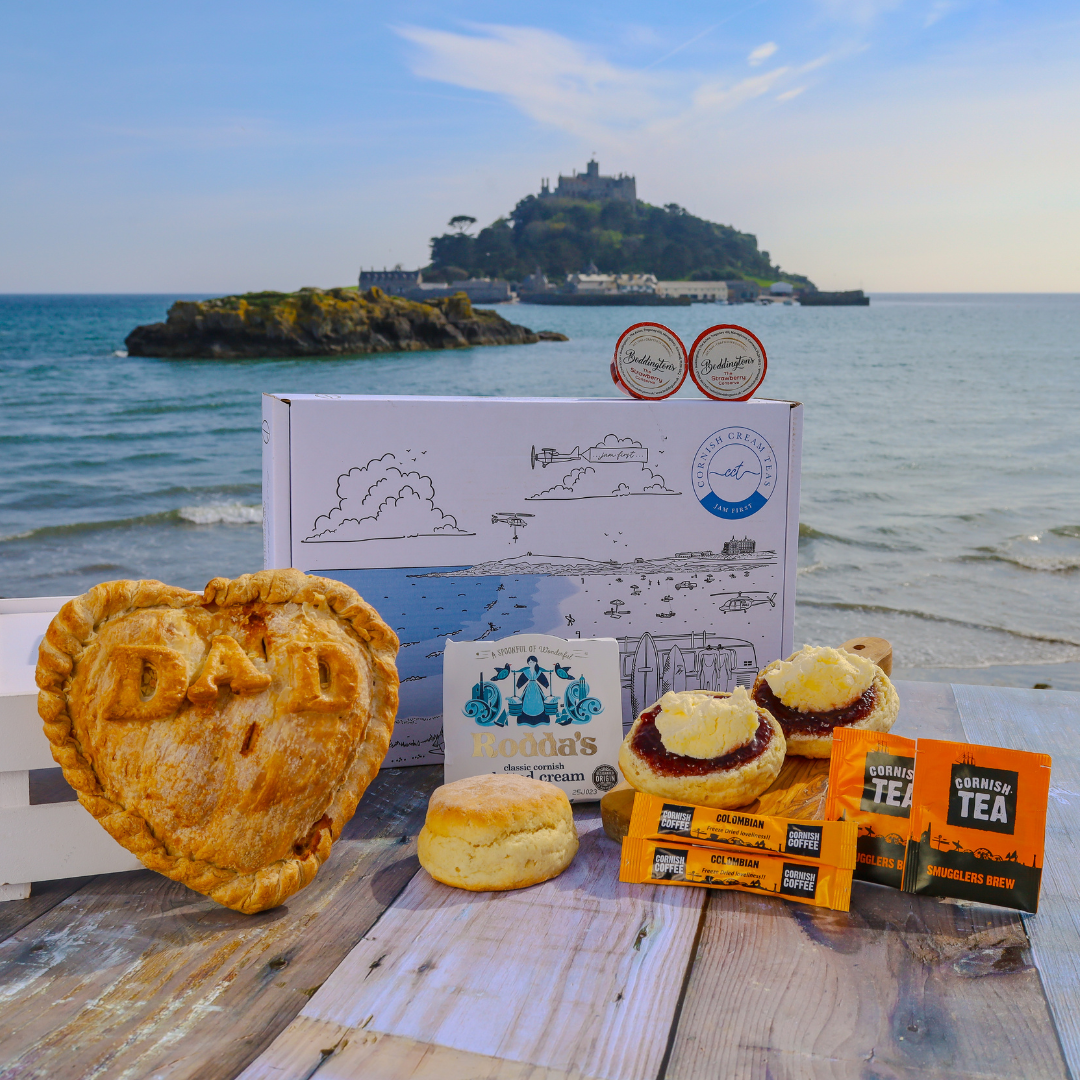 Fathers Day Pasty & Cream Tea Box