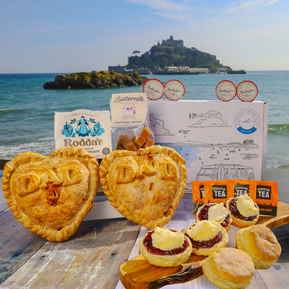 The Large Fathers Day Pasty & Cream Tea Box