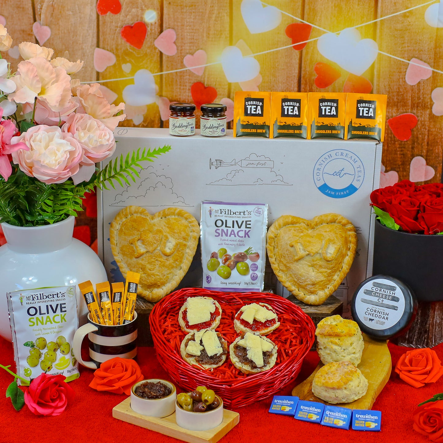 The Large Heart Pasty & Cheese Tea Box